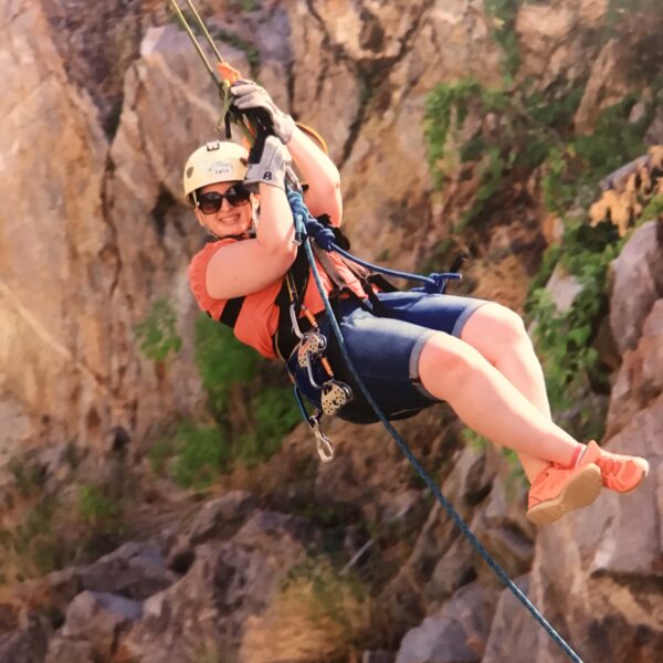 Katie climbing ropes picture Ana